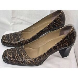 Franco Sarto Brown Croc-Embossed Block Heel Pumps